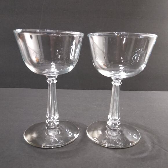 One PAIR of 2 Libbey Stemmed Liquor Cocktail Glasses Vintage #3002 4 oz Cordial - Picture 1 of 10